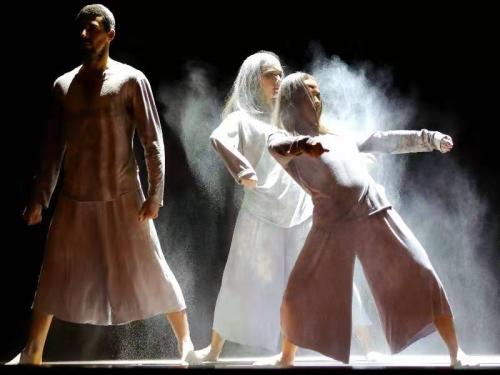 现代舞《距离公式》第六届丝绸之路国际艺术节上演出获成功