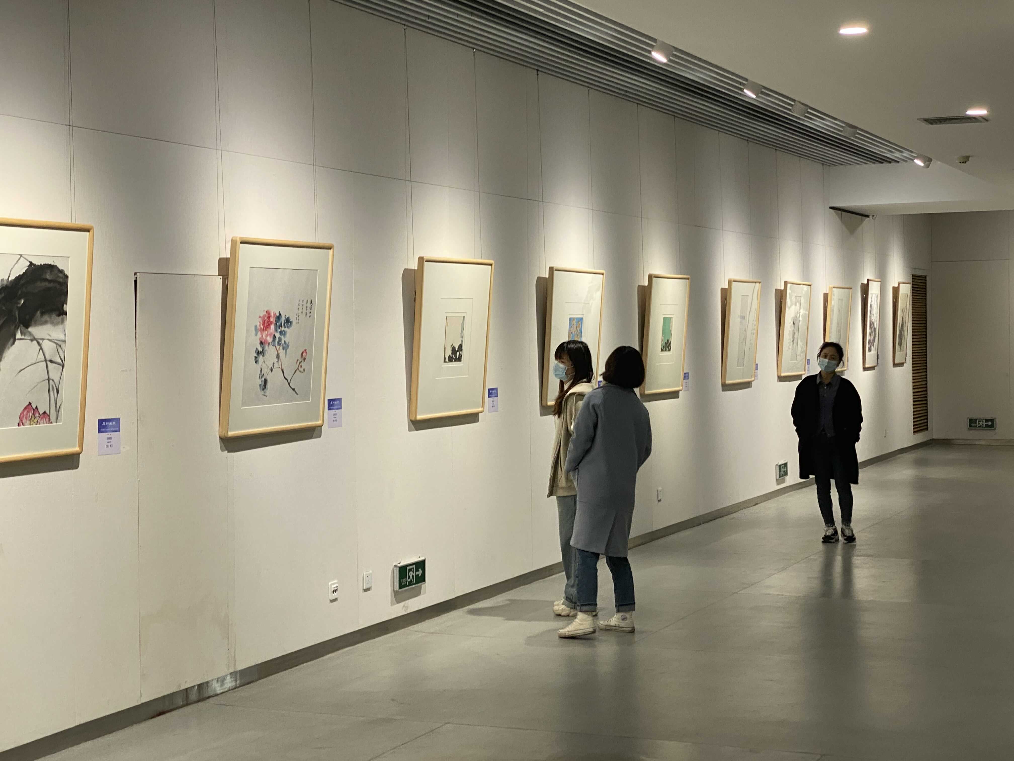 及物生发丨第二届花鸟画创研班教学成果展在义乌七墨美术馆展出