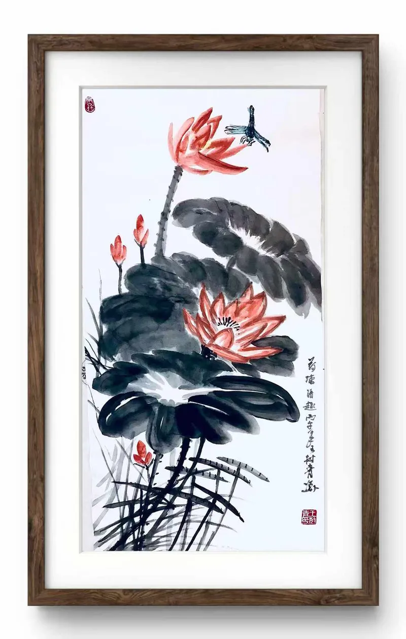 莲蓬挺立,天光通透